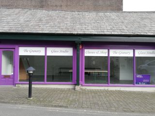 3 East End Stores